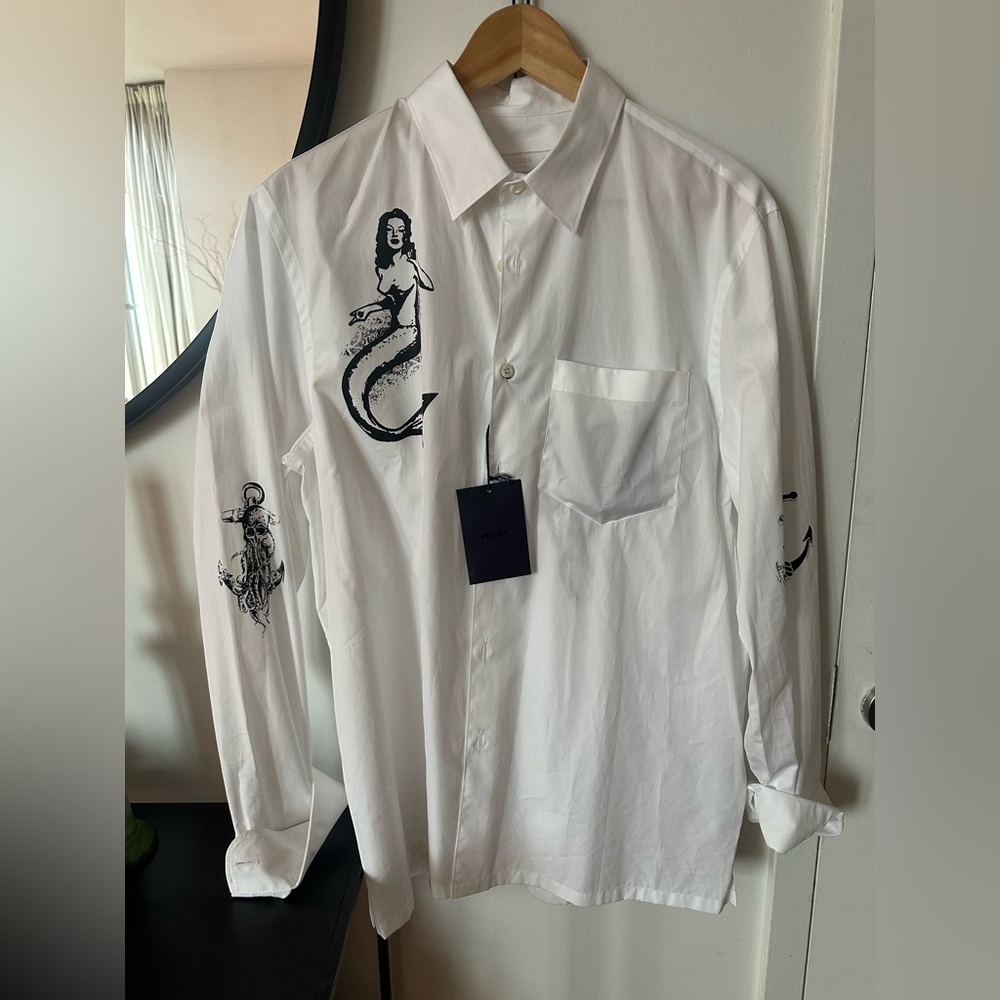 NEW Mens PRADA white button up dress shirt. Fits like S